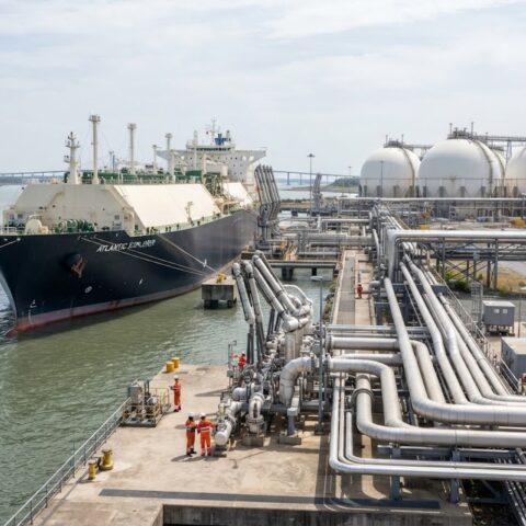 EU-landen vergroten import van Russisch lng ondanks besluit tot uitfasering in 2027