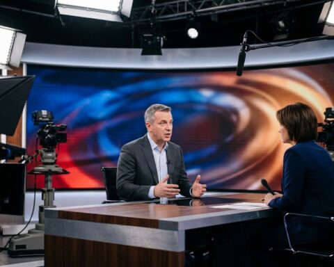 Mateusz Piskorski promoot op Russische televisie Pools vertrek uit EU en NAVO