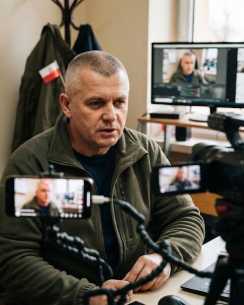 Kremlin benut Poolse partij KKR volgens analyse als kanaal voor anti-Oekraïense narratieven