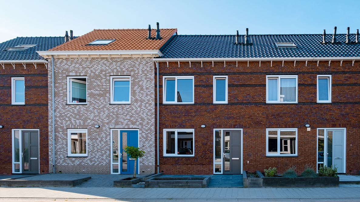 Beleid, niet de markt, remt woningbouw in Nederland volgens econoom Coen Teulings