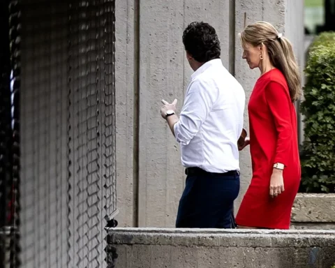 Coalitiepartijen onderhandelen verder over akkoord, gesprekken aan het ministerie van Financiën gaan door