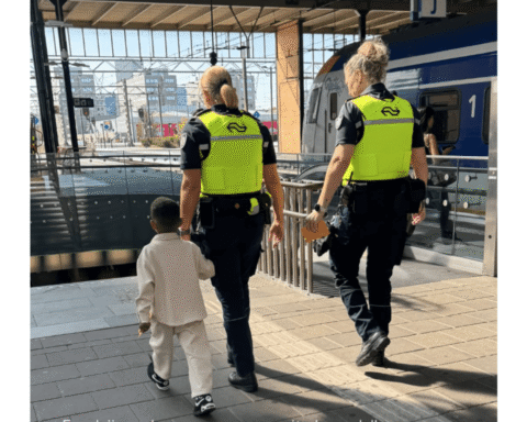 Driejarige jongen reist alleen met de trein van Rotterdam naar Eindhoven