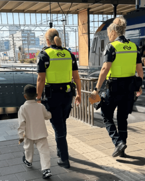 Driejarige jongen reist alleen met de trein van Rotterdam naar Eindhoven