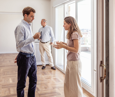 Eigen Huis roept op tot wettelijke regels voor eerlijker woningverkoopprocessen