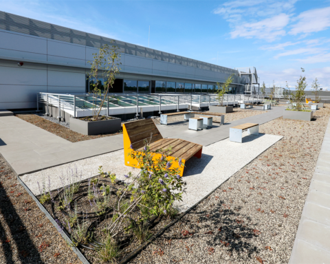 Jysk voltooit bouw van nieuw distributiecentrum van 147.000 m² in Lelystad