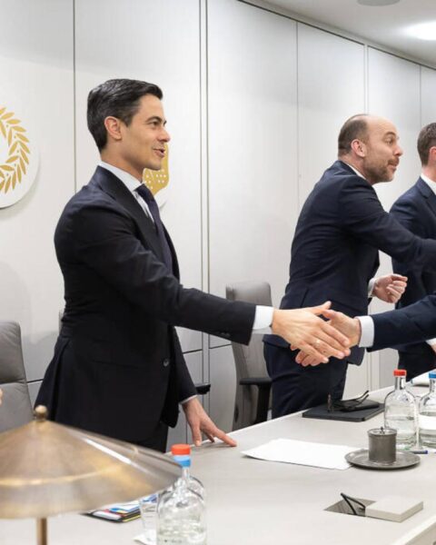Kabinet-Rutte start volgende week begrotingsgesprekken met oppositiepartijen