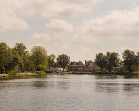 Krakers blijven in villa aan Amsteldijk in Amstelveen na rechterlijke uitspraak