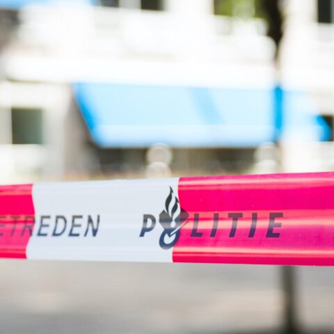 Lichaam aangetroffen in woning in Lelystad; politie onderzoekt mogelijke misdaad
