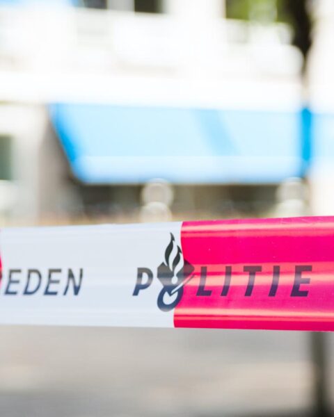 Lichaam aangetroffen in woning in Lelystad; politie onderzoekt mogelijke misdaad
