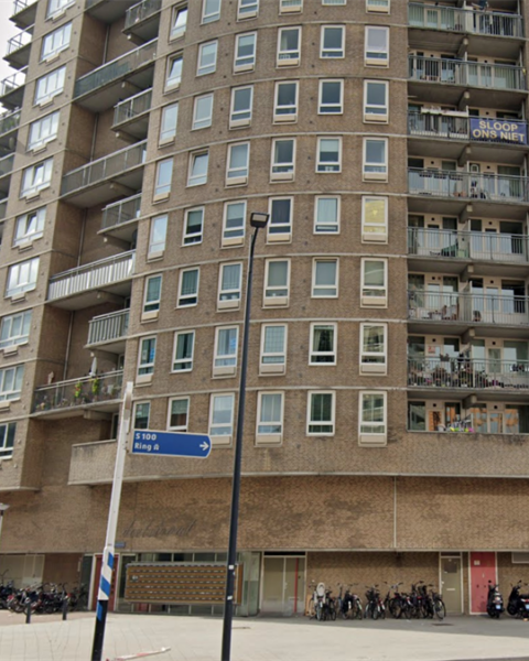 Ministerie onthult geen details over verkoop Pompenburgflat in Rotterdam