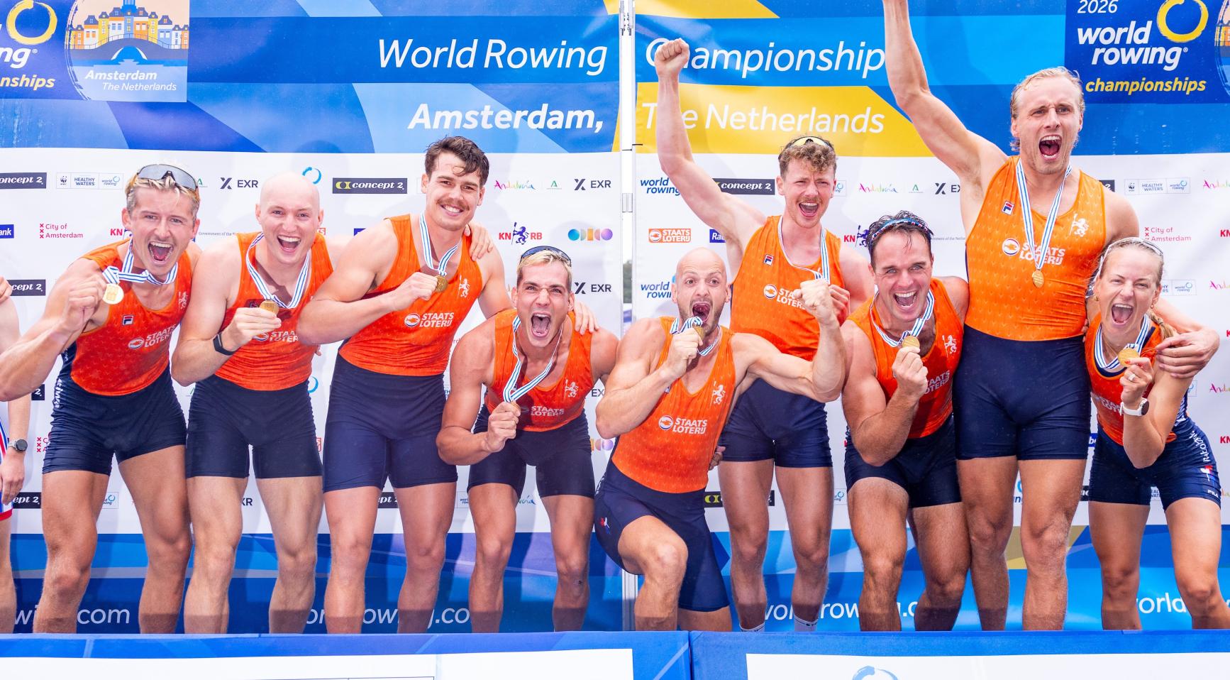 Nederlands acht mannen roeiteam veroverd voor de tweede keer op rij wereldtitel