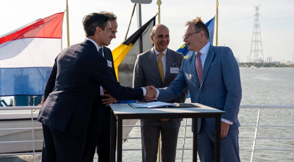 Nederlandse premier pleit voor nauwere Nederlandse-Belgische energie samenwerking bij opening Antwerpse hoogspanningsstation