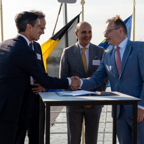 Nederlandse premier pleit voor nauwere Nederlandse-Belgische energie samenwerking bij opening Antwerpse hoogspanningsstation