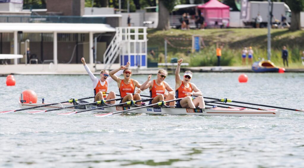 Nederlandse vrouwen winnen tweede gouden medaille op wereldkampioenschappen roeien in Amsterdam