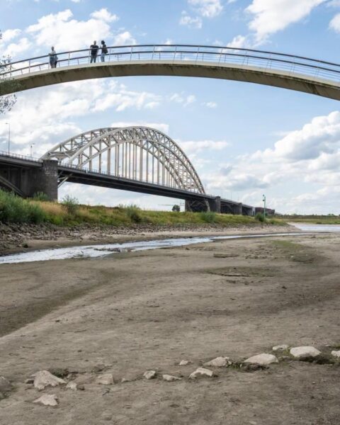 Nederlandse waterbeheerder komt gereedschap tekort in strijd tegen droogte