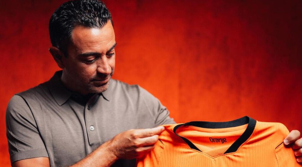 Nieuwe nationale voetbalcoach Hernández vervangt Koeman en wil offensiever spelen