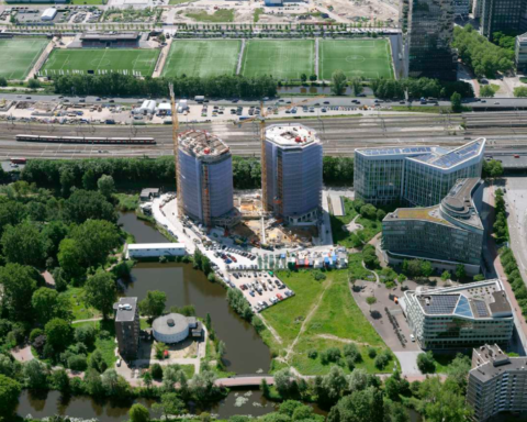 Nieuwe ontwikkelaars gezocht voor woningen op Kavel 2 in Zuidas, Amsterdam