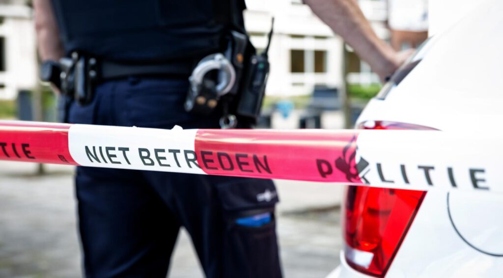 Politie vindt 586 kilogram drugs in huis in Den Haag; 9 mannen aangehouden