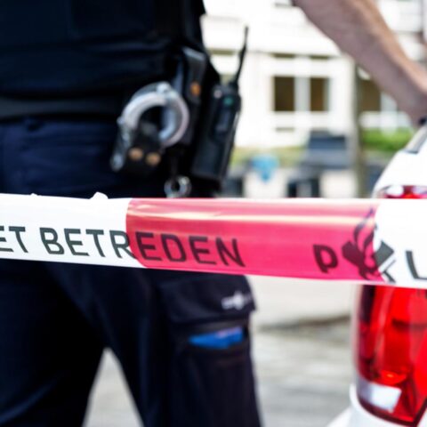 Politie vindt 586 kilogram drugs in huis in Den Haag; 9 mannen aangehouden