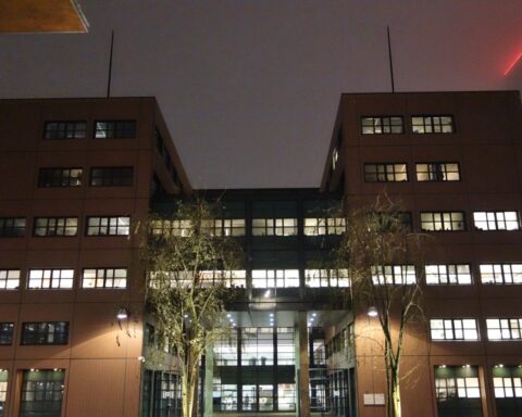 Verenigde Arabische Emiraten brengen toegang van Nederlandse-Somalische man met lopende gevangenisstraf in Nederland