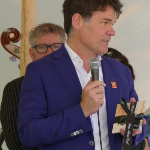 Vier arrestaties na doodsbedreiging tegen burgemeester Paul Depla van Breda