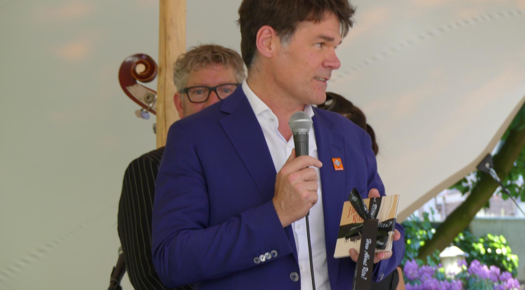 Vier arrestaties na doodsbedreiging tegen burgemeester Paul Depla van Breda