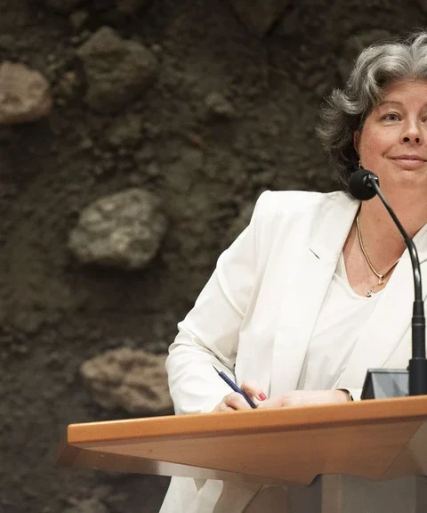 VVD-Kamerlid doet afstand van nevenfunctie na vragen over belangenverstrengeling