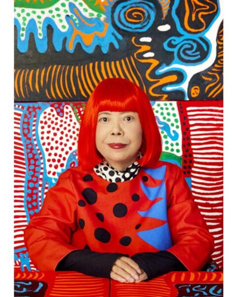 Yayoi Kusama's tentoonstelling in Stedelijk Museum Amsterdam omgevormd tot eerbetoon na overlijden kunstenaar