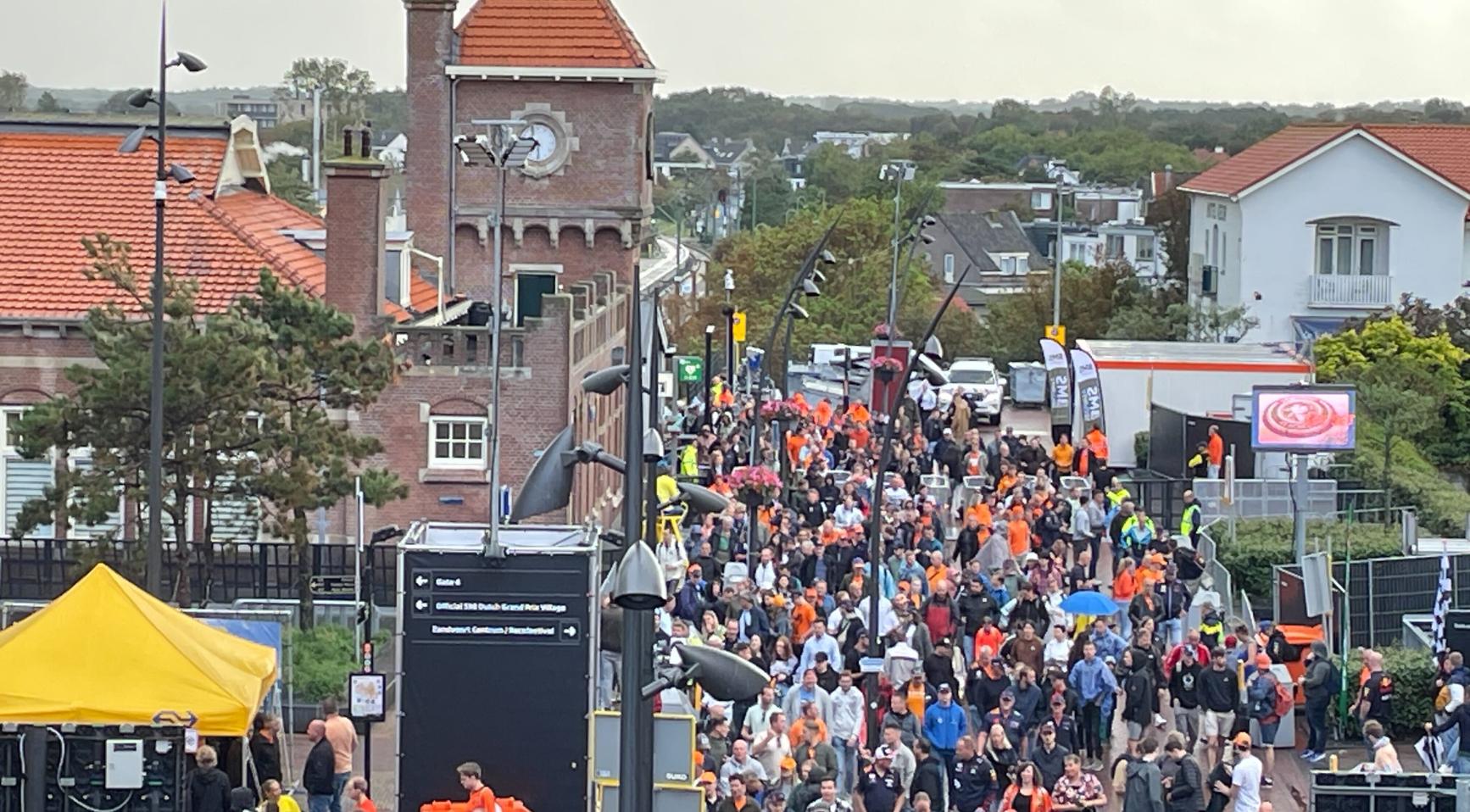 Zandvoortse burgemeester mist sfeer rond finale Nederlandse GP