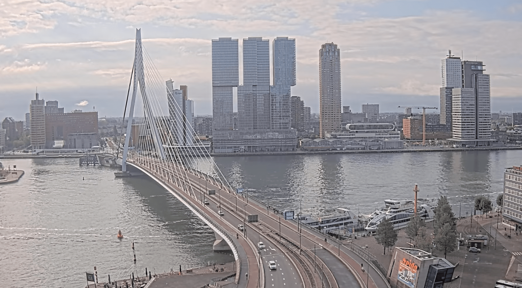 Zet je regenjas klaar: dagelijkse buien deze week met maxima rond 20°C