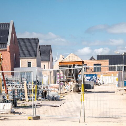 1.300 bouwprojecten mogelijk niet stilgelegd na ingrijpen andere inspecteurs