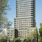 340 woningen in 104 meter hoge woontoren Skymark in de Binckhorst, Den Haag