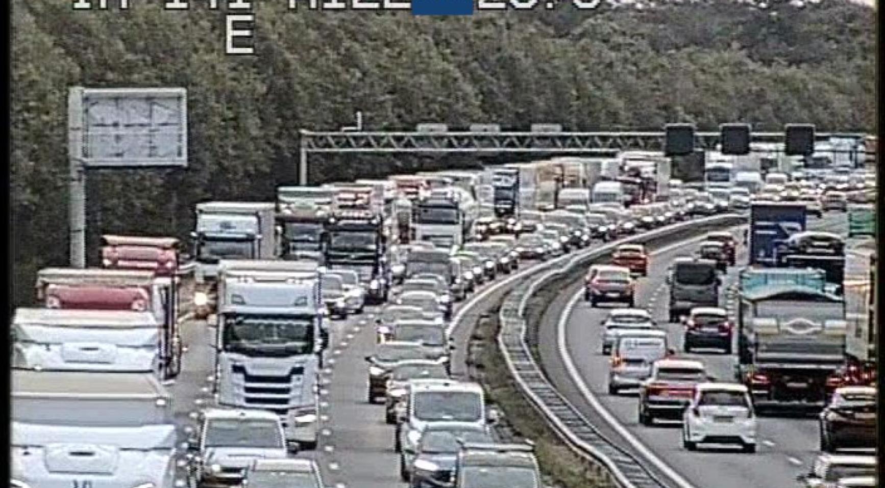 A28-brug bij Nijkerk blijft onbekende tijd gesloten door twijfel over veiligheid