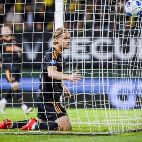 Ajax behaalt overtuigende 5-1 overwinning op Fortuna Sittard in uitwedstrijd
