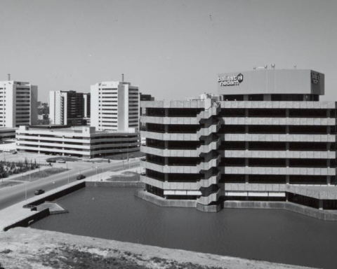 Amstelveen start sloop van 'schandvlek' voor nieuwe woningbouw met 438 sociale huurwoningen