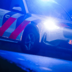 Auto crasht tijdens politieachtervolging nabij Venlo; één dode, twee gewonden