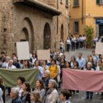 Honderd Italianen protesteren in Orvieto tegen partij van Vannacci