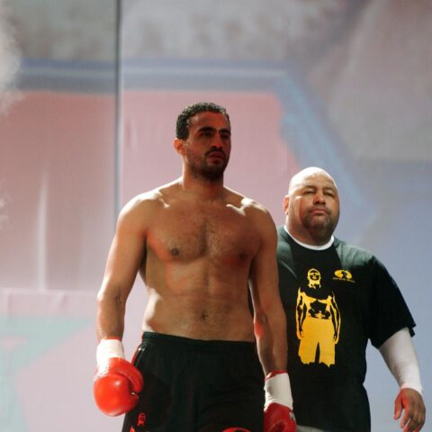 Badr Hari, kickbokser met lange geschiedenis van geweld, gearresteerd op verdenking van bedreigingen
