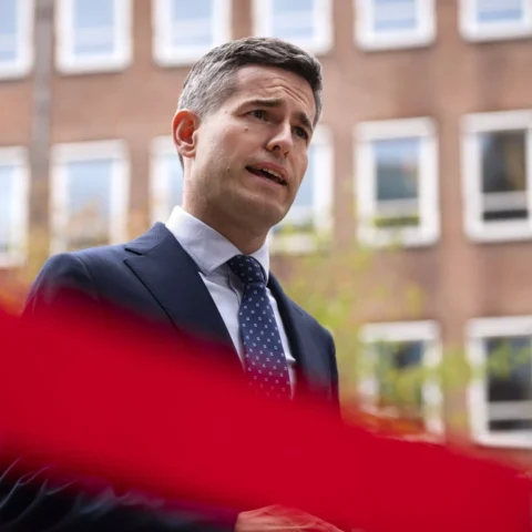 Berendsen roept Israëlische ambassadeur op vanwege uitzetten diplomaten