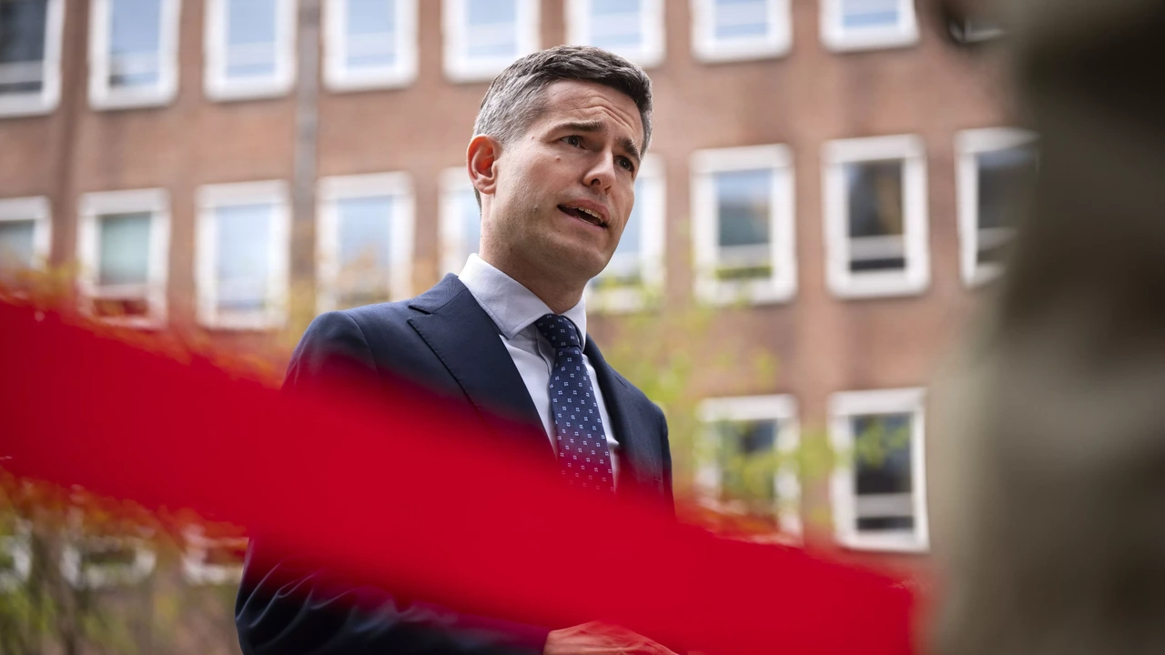 Berendsen roept Israëlische ambassadeur op vanwege uitzetten diplomaten