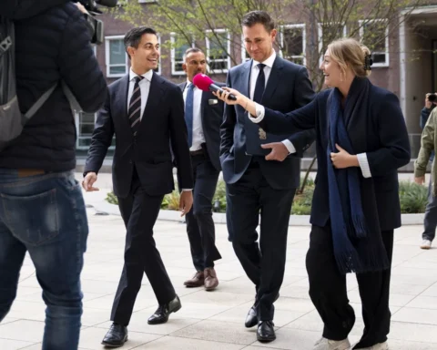 Bezuinigingen op sociale zekerheid grotendeels geschrapt: details Prinsjesdagstukken gelekt