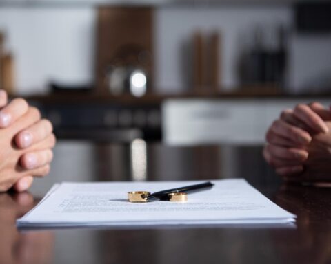 Bijna 40% van de familierechtadvocaten krijgt bedreigingen, vooral in huiselijk geweldzaken