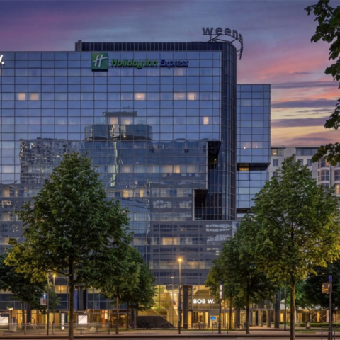 Bob W opent nieuwe locatie in Weenahuis, Rotterdam, met geplande opening in zomer 2027