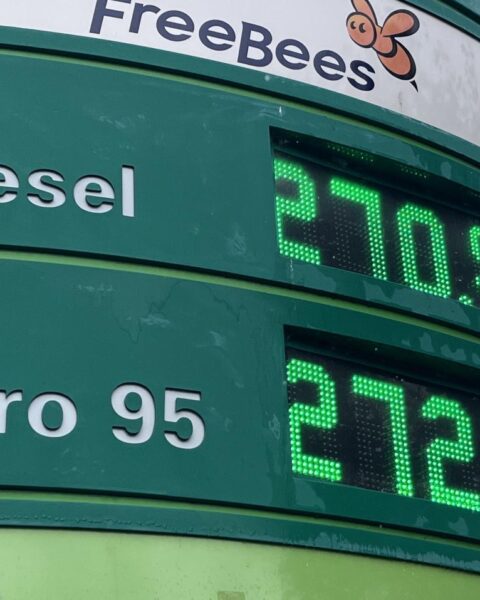 Brandstofprijzen in Nederland bereiken recordhoogte en overtreffen vorige week het al hoge niveau