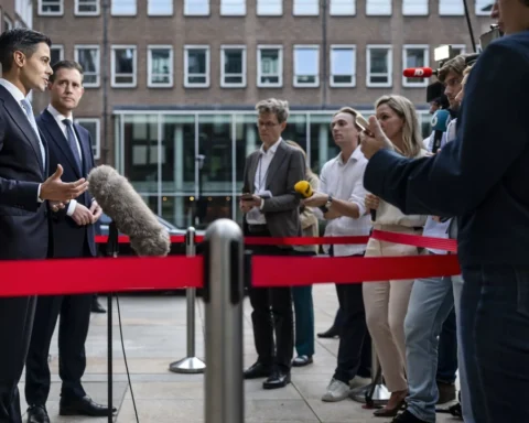 Coalitie overweegt onderwijsbezuinigingen als sociale zekerheid niet rendabel blijkt