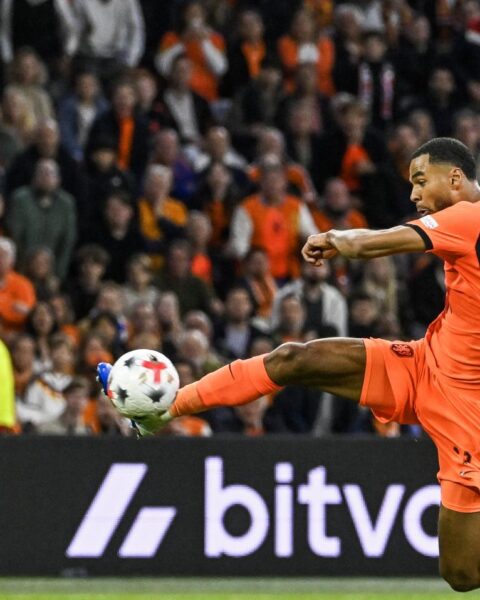 Cody Gakpo zorgt voor late gelijkmaker voor Oranje tegen Duitsland in eerste wedstrijd onder Xavi