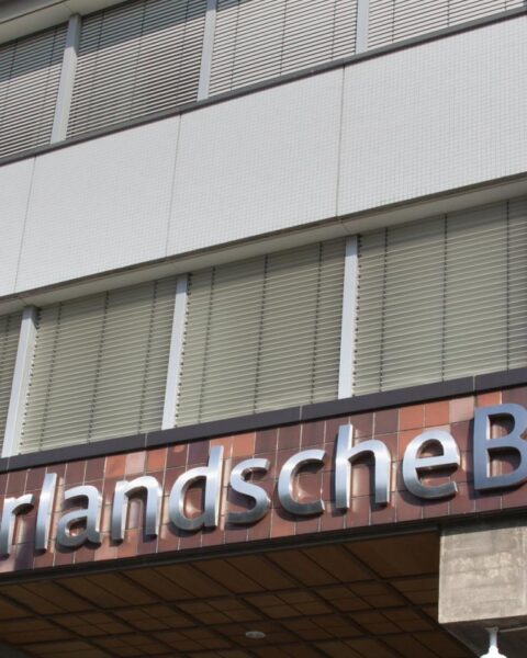 De Nederlandsche Bank verplaatst €10 miljard aan goud uit de VS en Canada wegens "onzekerheid"