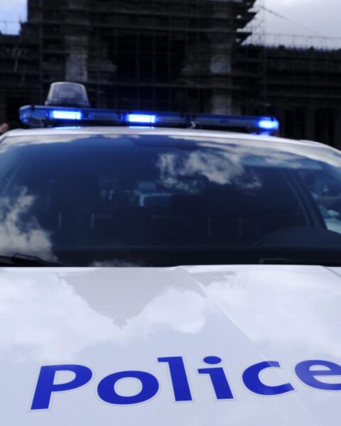 Drie Nederlanders gearresteerd in België na ontdekking van drugslab in Pelt