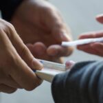 Drugdealers verjagen kwetsbare huurders in 50 Nederlandse gemeenten