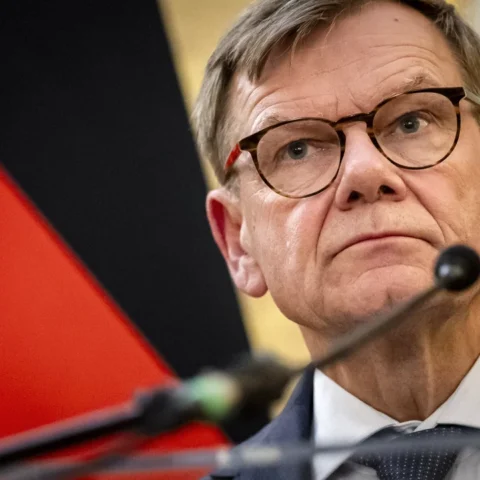 Duitse minister Wadephul steunt Strafhof in Den Haag: 'Historische plicht'